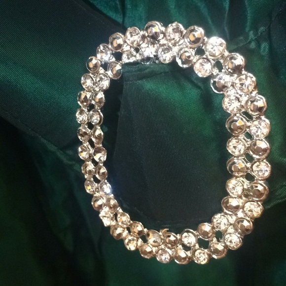 BUY NOW- GREEN JORDAN DRESS - Picture 7 of 8